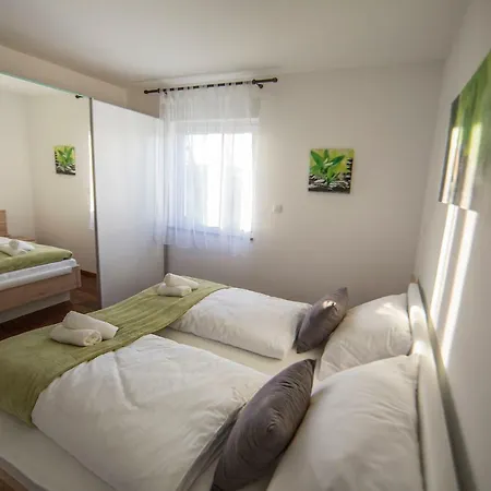 Appartement Apartment's Tea & Nevio *