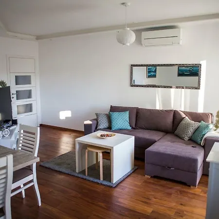 Apartment's Tea & Nevio Apartamento Split