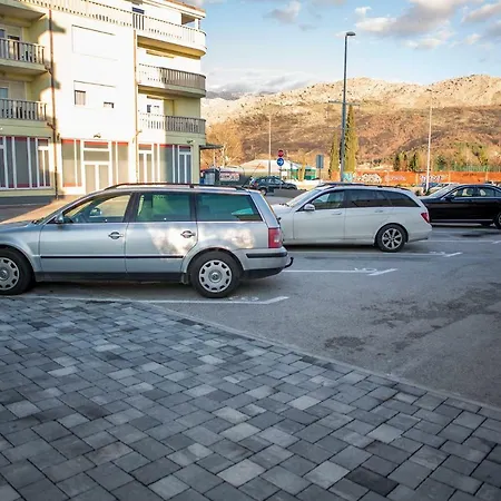 Apartment's Tea & Nevio شقة *