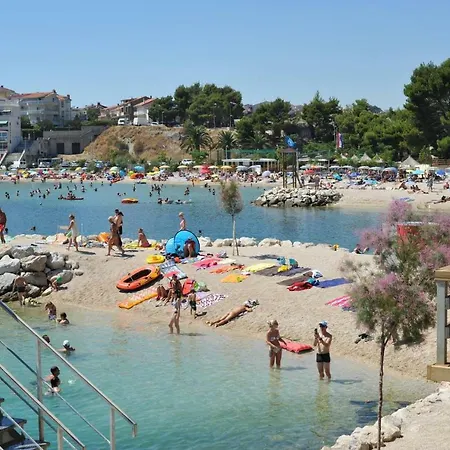 Apartment's Tea & Nevio Apartamento Split