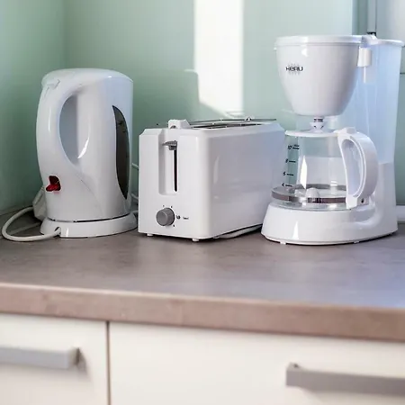 Apartment's Tea & Nevio *