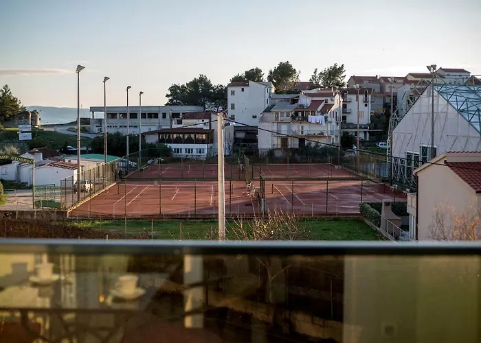 Apartment's Tea & Nevio